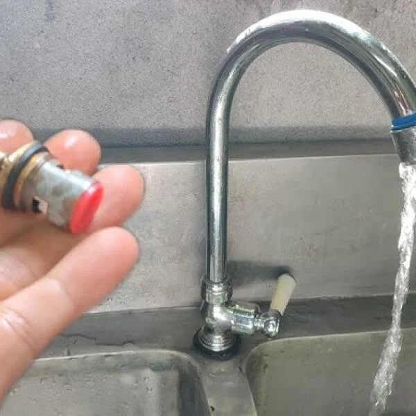 Cách sửa van nước bị rỉ