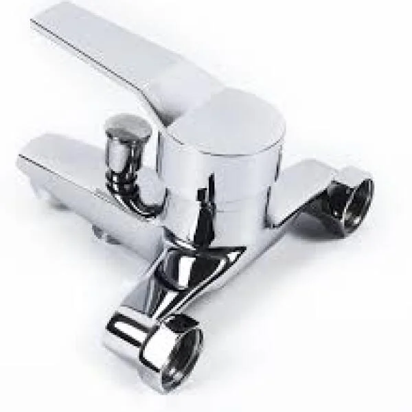 Hot and cold water control valve