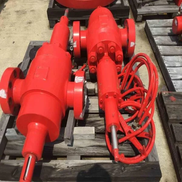 Hydraulic gate valve
