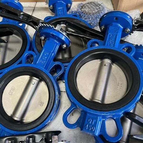 Van bướm tay gạt Trung Quốc