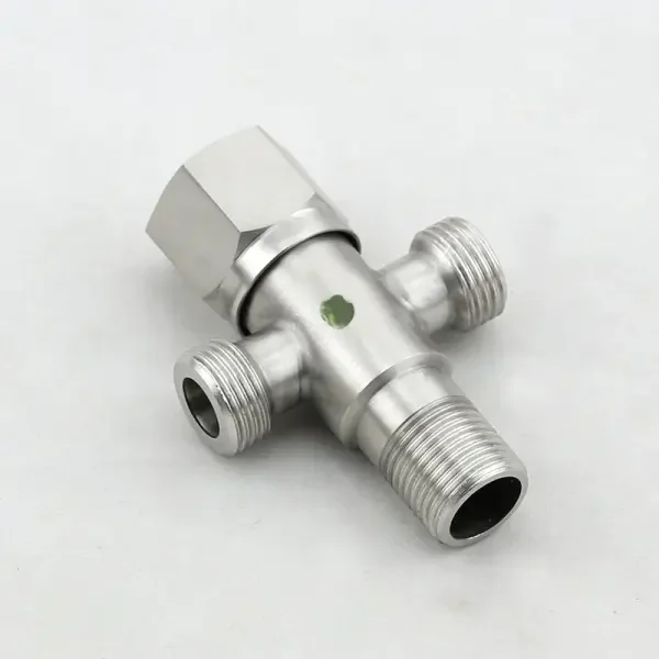 Đầu chia ống nước