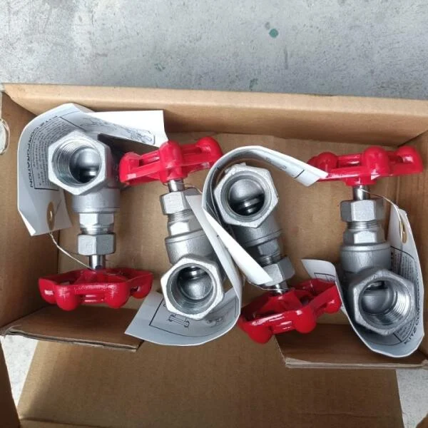 Van hơi chịu nhiệt