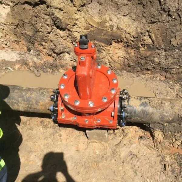 Water main valve